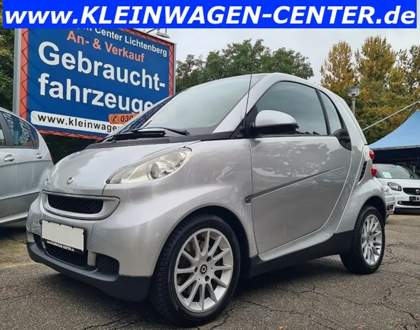 smart forTwo coupe 1.0 62kW passion Klima/Panorama/SH Silber - 1