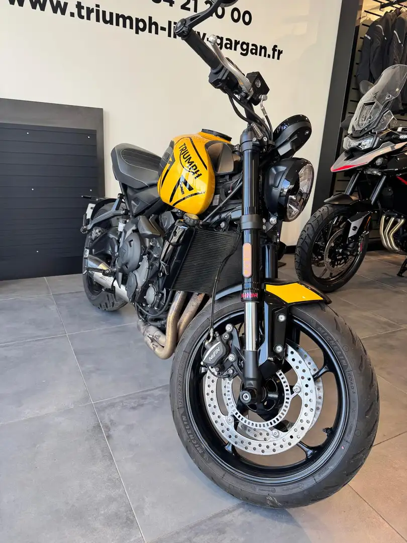Triumph Trident 660 - 2
