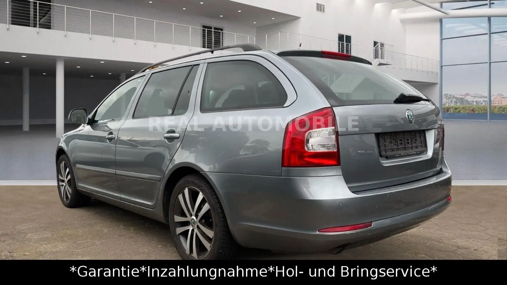 Skoda Octavia Combi Family *1.HAND*HU NEU*SCHECKHEFT* Grau - 2