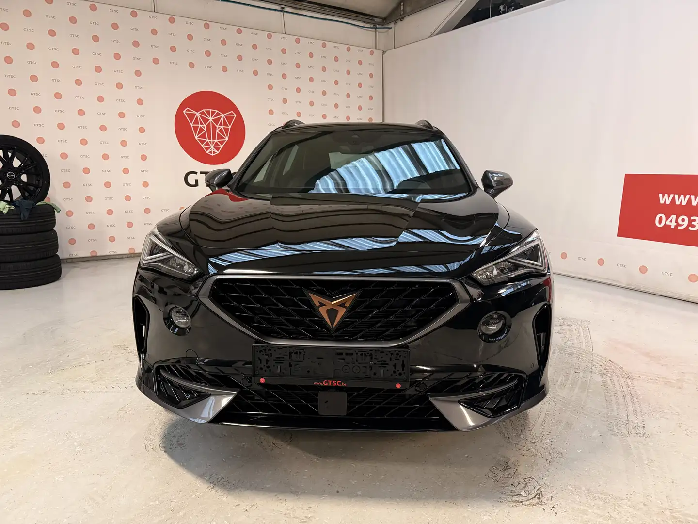 CUPRA Formentor 1.5 eTSI DSG ACC Carplay Camera Lane assist Zwart - 2