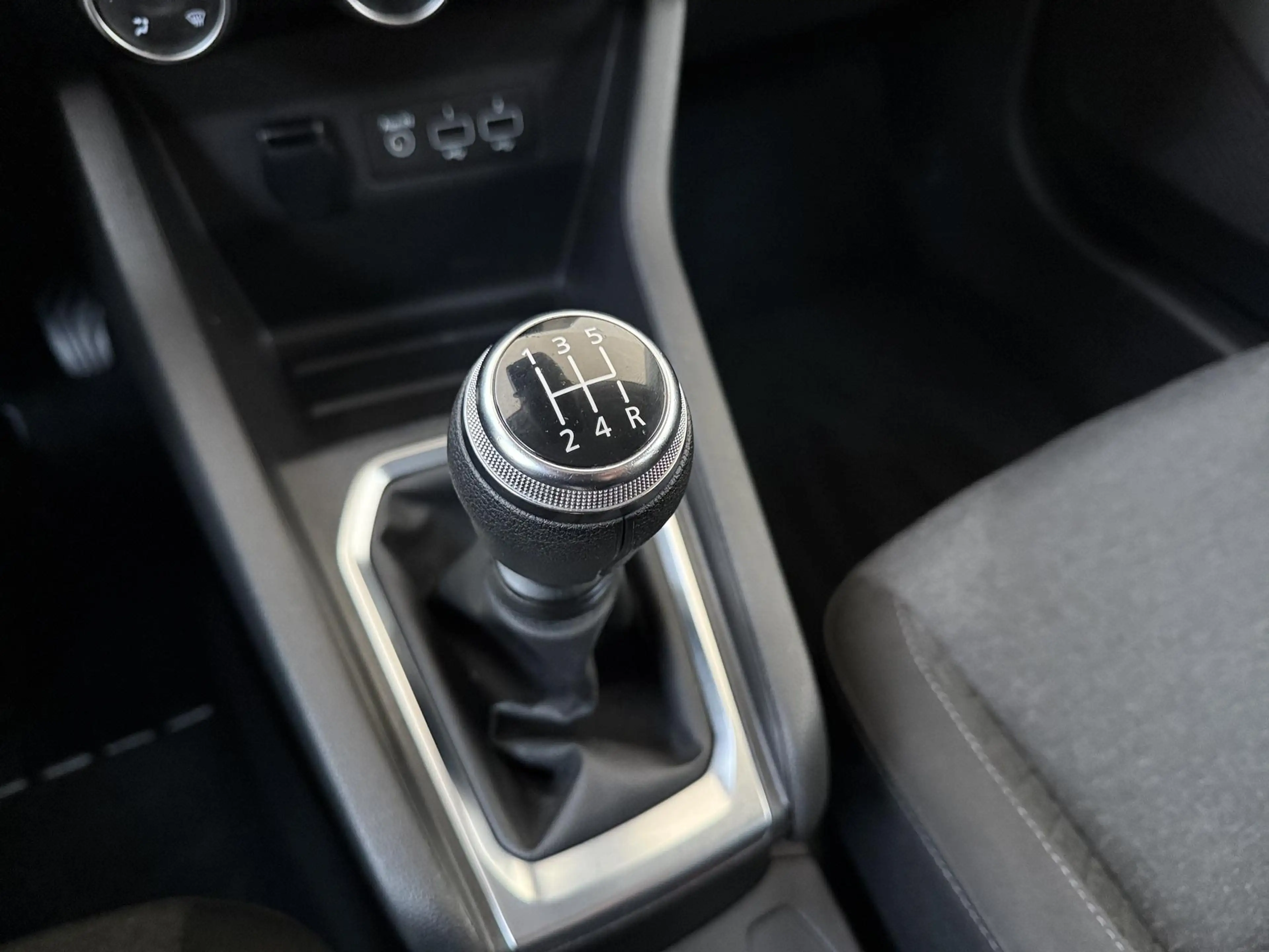 Renault Clio 1.0 TCe Zen |Android Auto /Apple Carplay | Airco | — photo 14