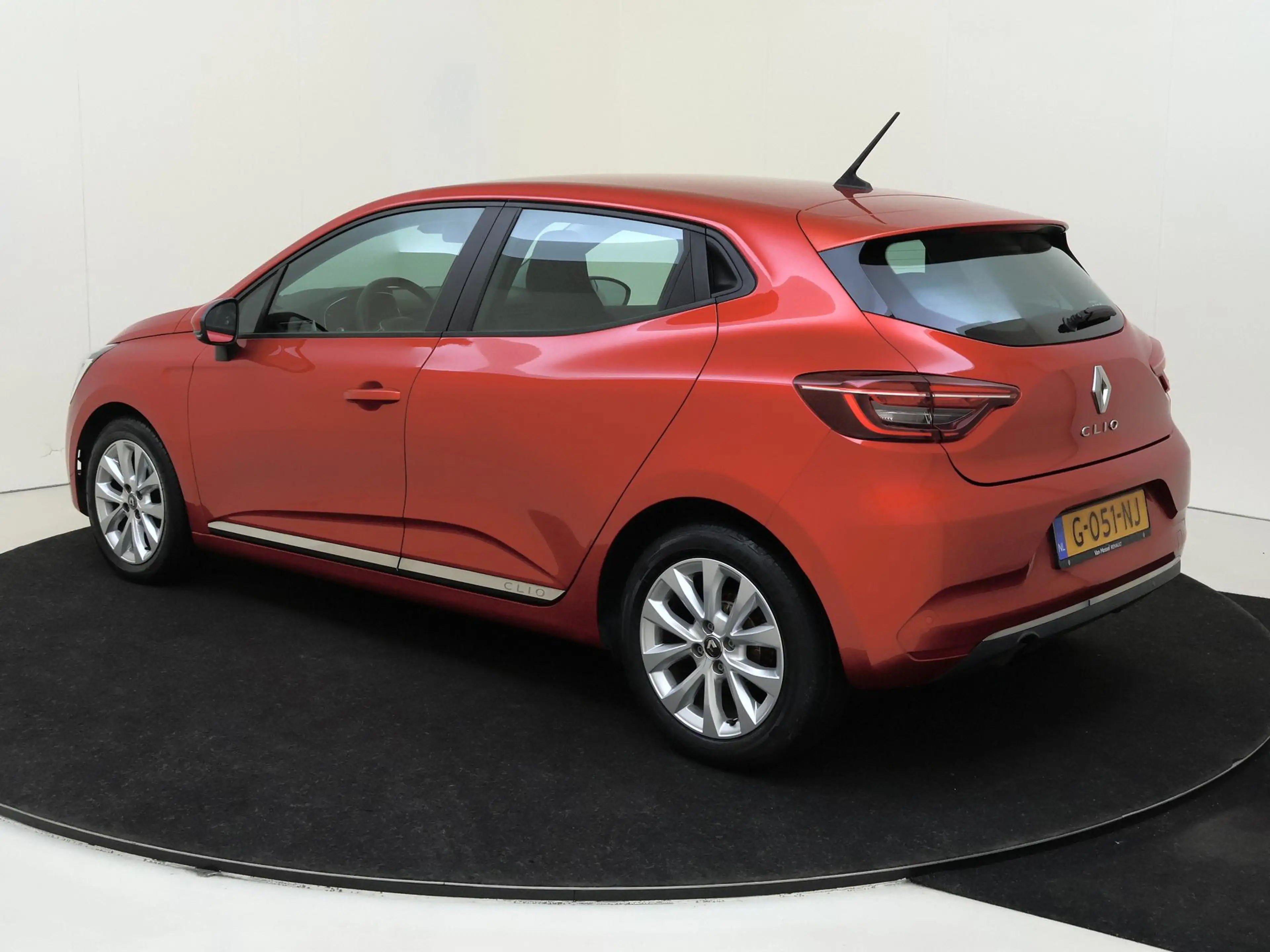 Renault Clio 1.0 TCe Zen |Android Auto /Apple Carplay | Airco | — photo 3