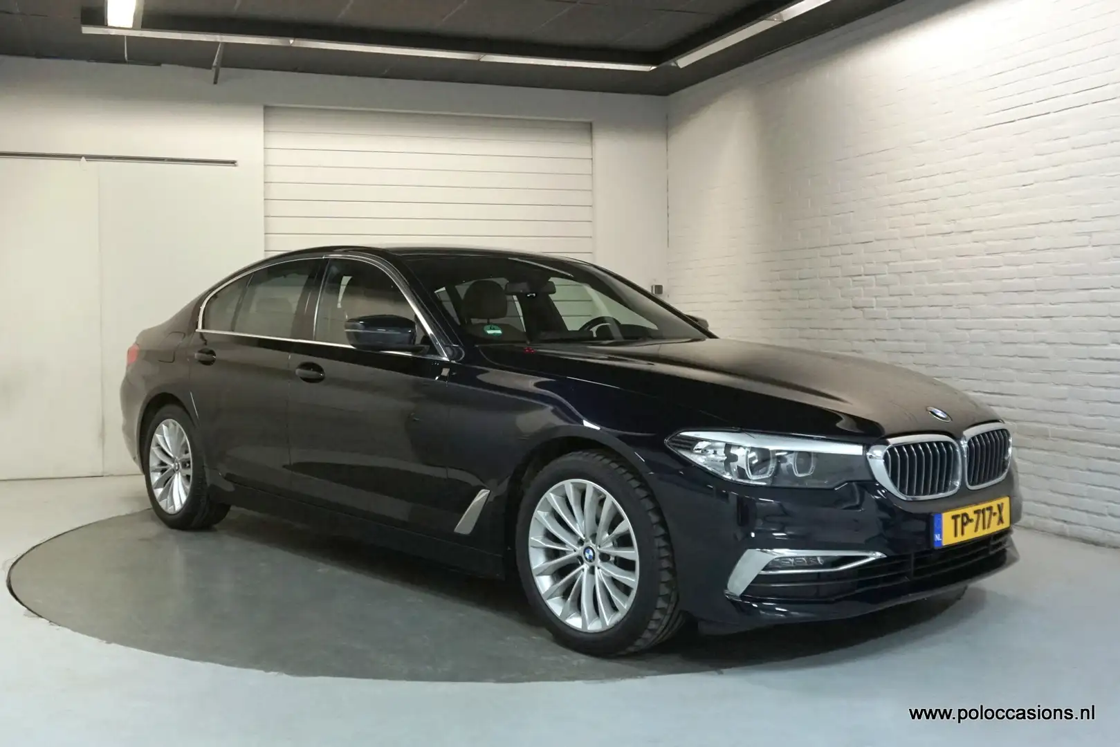 BMW 520 5-serie 520i Carplay | Eerste eigenaar | NAP | Dea Zwart - 2