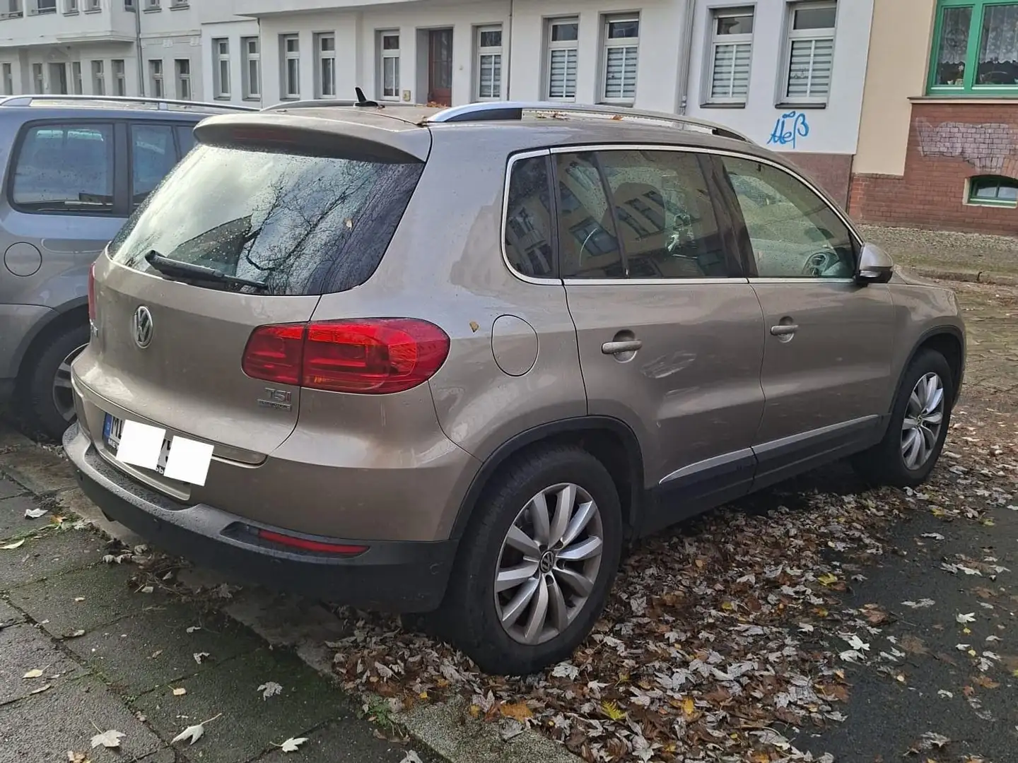 Volkswagen Tiguan Tiguan 1.4 TSI BlueMotion Technology Sport Gelb - 1