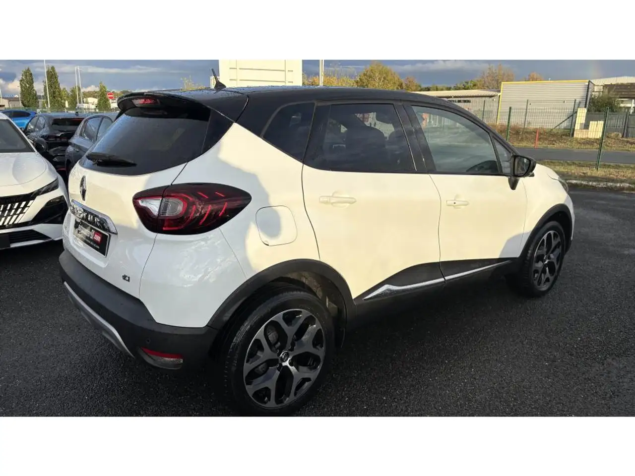 Renault Captur — photo 27