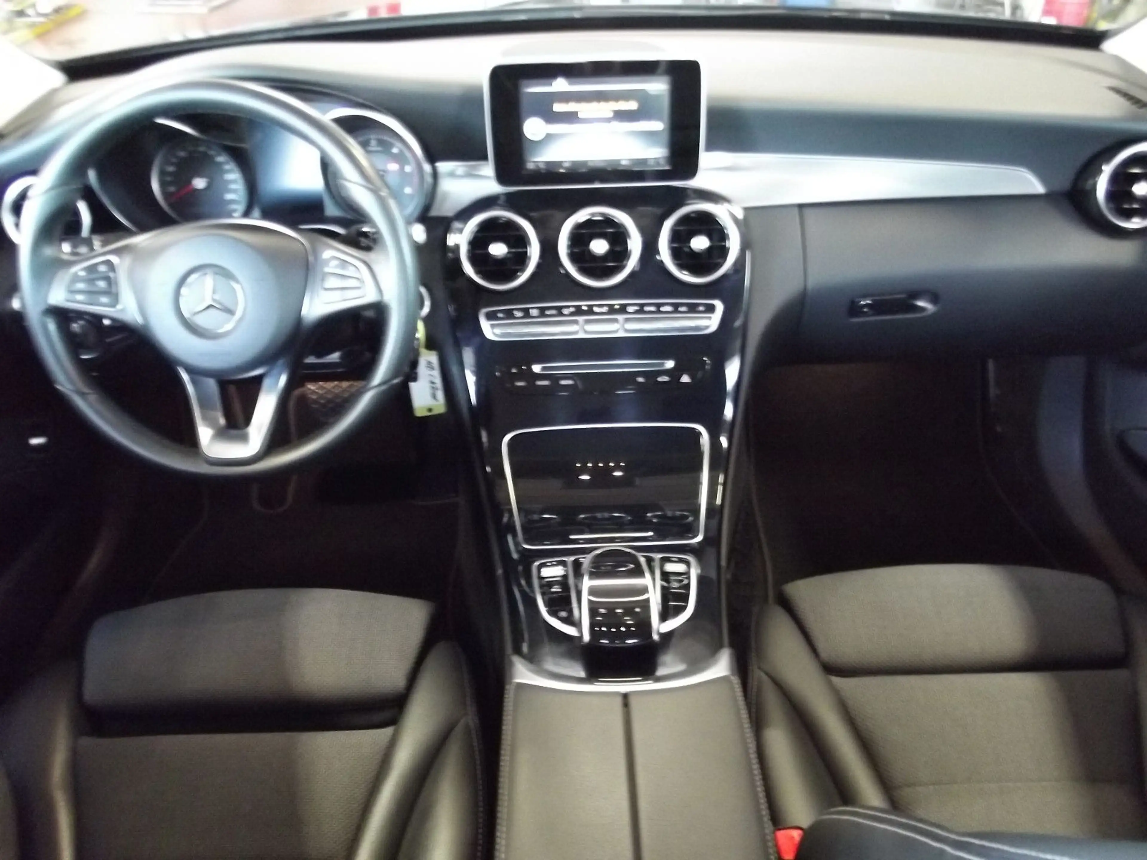 Mercedes-Benz C 220 C Limousine C 220 BlueTec / d — photo 10