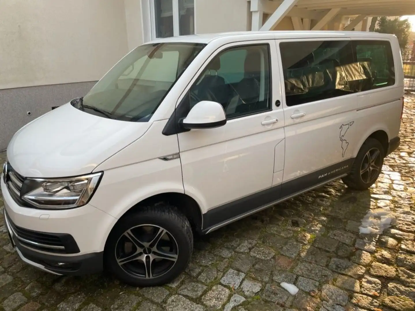 Volkswagen T6 Multivan Multivan DSG 4MOTION PanAmericana Top Zustand Weiß - 1