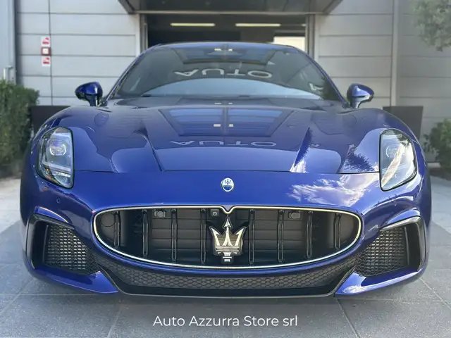 Maserati Granturismo view 2