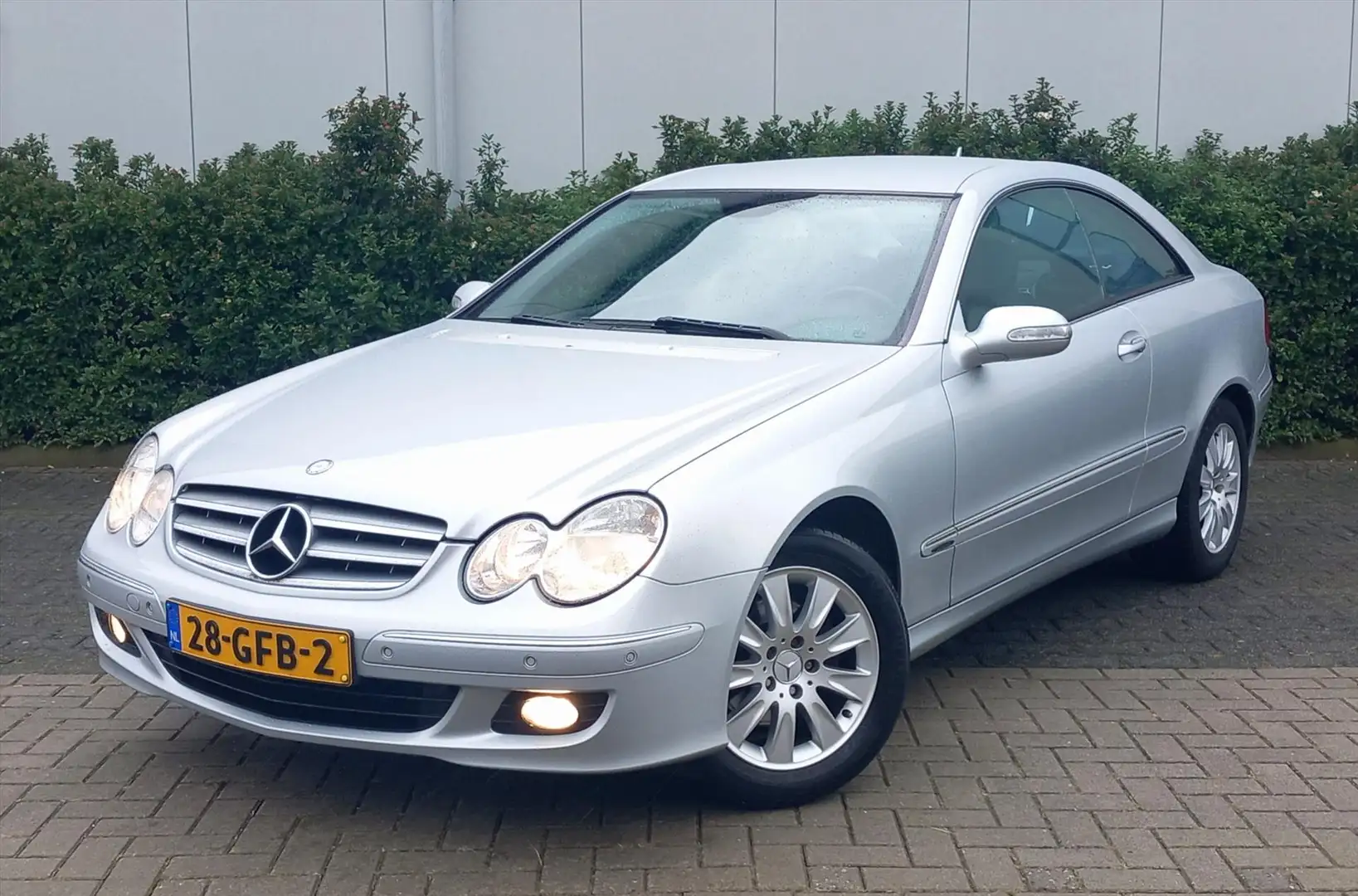 Mercedes-Benz CLK 2.2 CDI CLK220 COUPE AUT Elegance Gri - 1