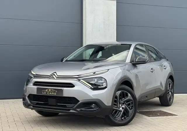 Citroen C4 1.2 / 2024 / 24 000km /