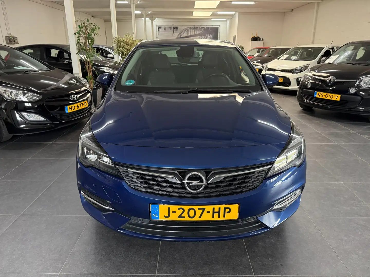 Opel Astra 1.2 Business Executive Bleu - 2