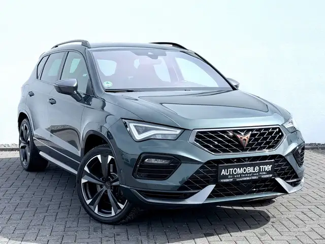 Cupra Ateca view 3