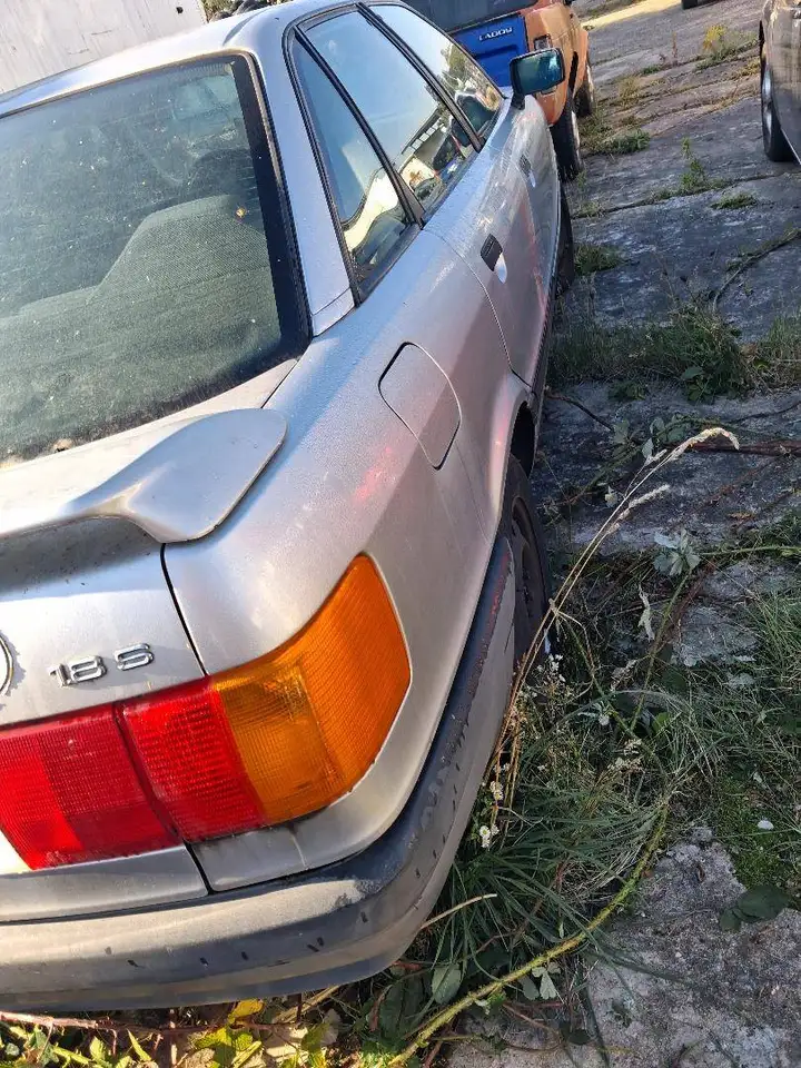 Audi 80 1.8 S, foto 3