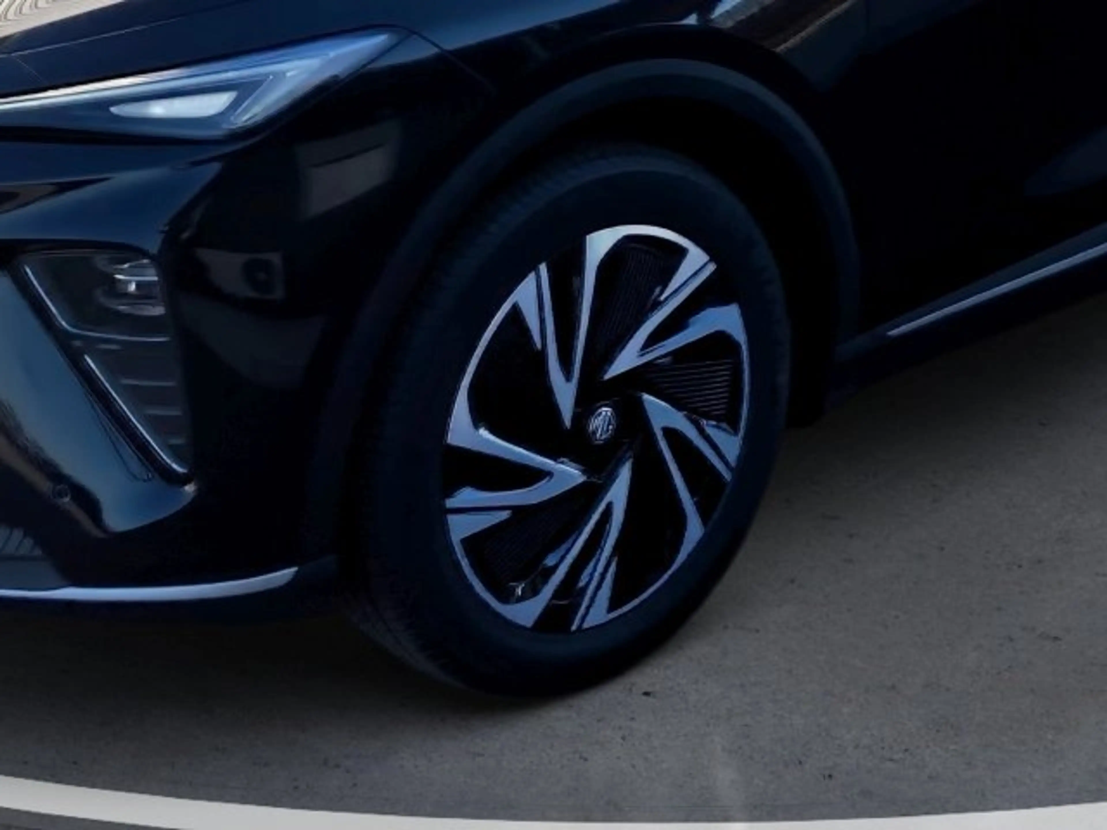 MG MGS6 EV S6 Luxury 2WD 77kwh/180kw Österreich Paket EV/PHEV — photo 8