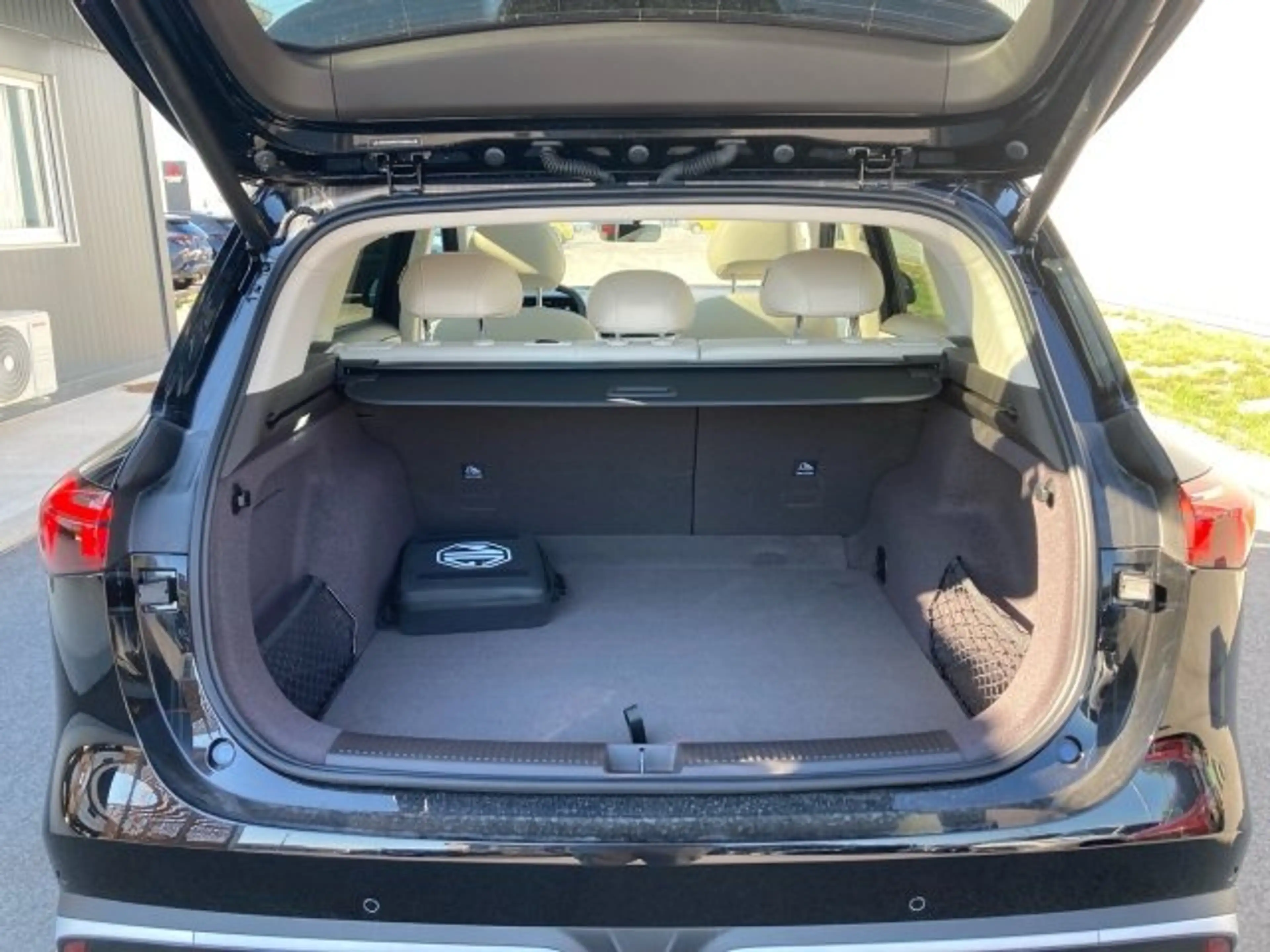 MG MGS6 EV S6 Luxury 2WD 77kwh/180kw Österreich Paket EV/PHEV — photo 13