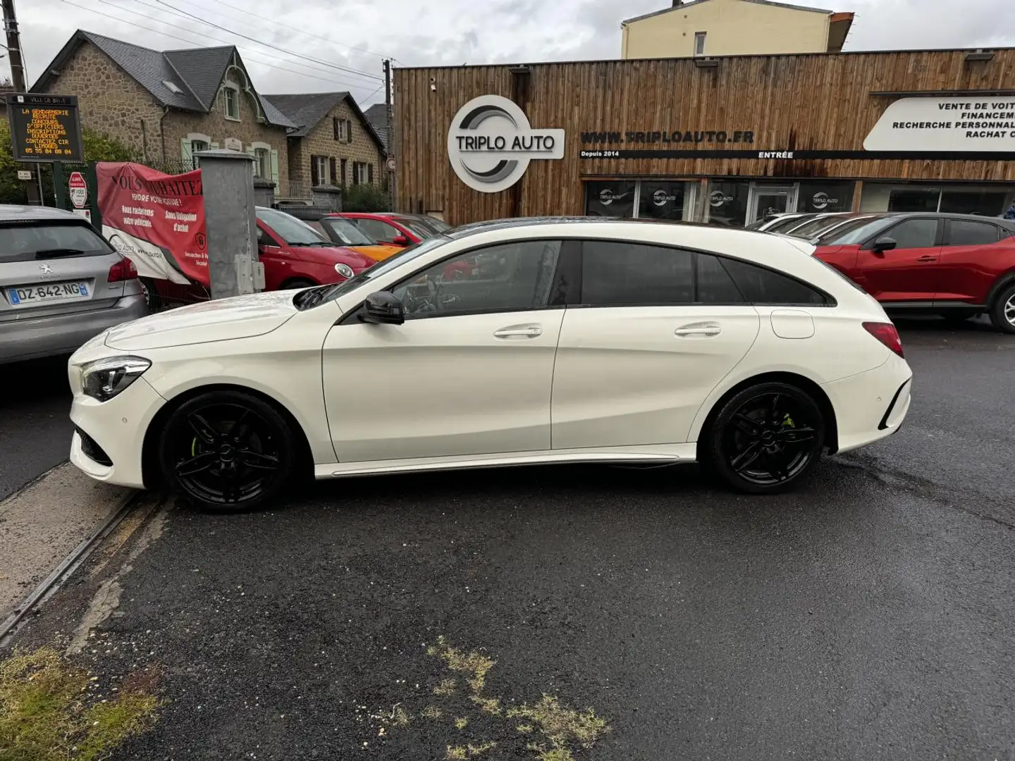 Mercedes-Benz CLA 180 Brake 180 d - Bva Sensation Gps + Camera AR + Clim Blanc - 2