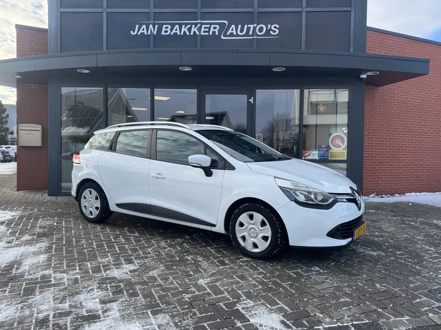 Renault Clio Estate 1.5 dCi ECO Expression Navigatie  Bleutooth Weiß - 2