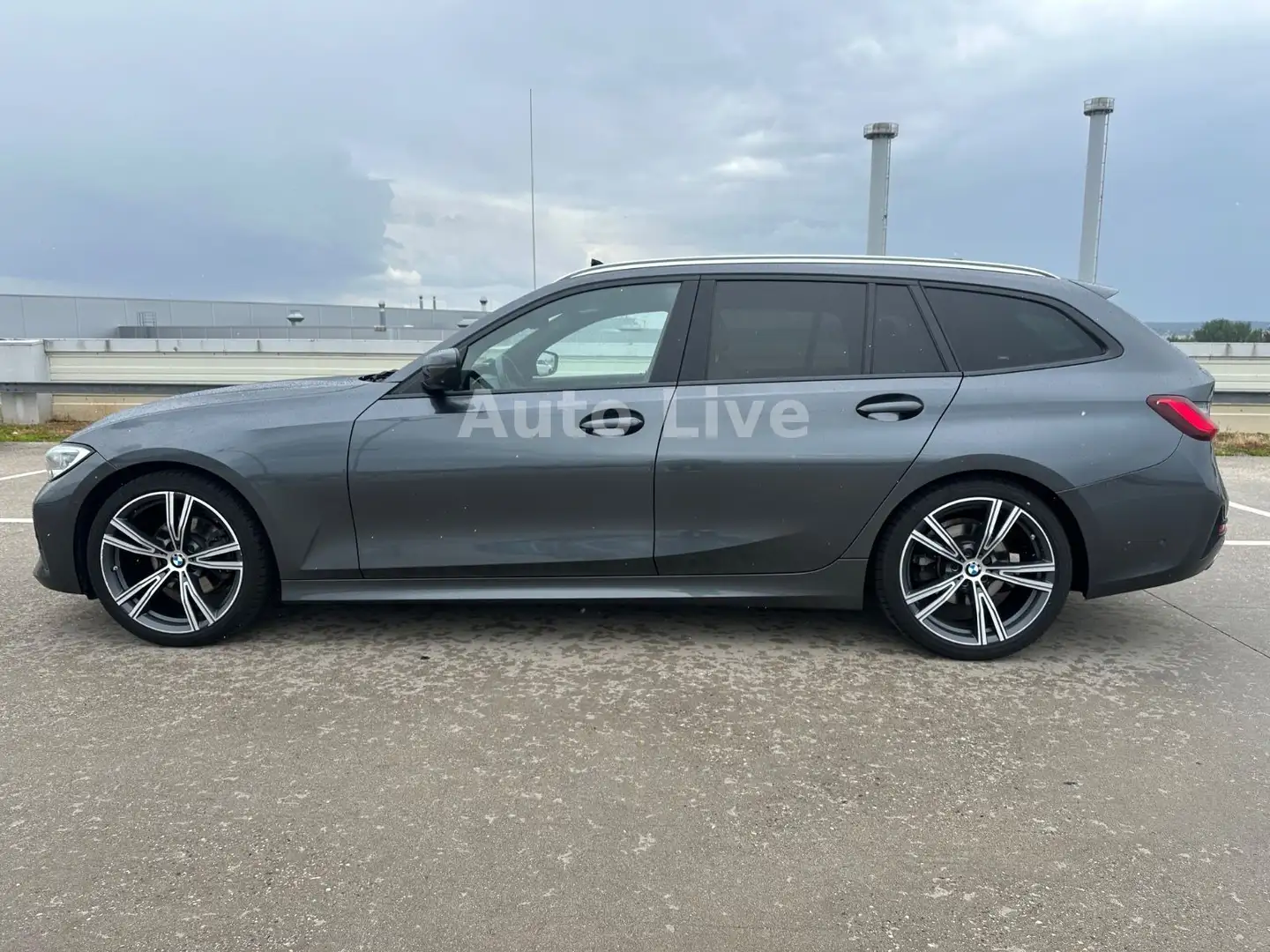 BMW 320 d Tou*SAG*SPORT-PAK*VIR*LASER*HEAD-UP*360*VOL Grey - 2