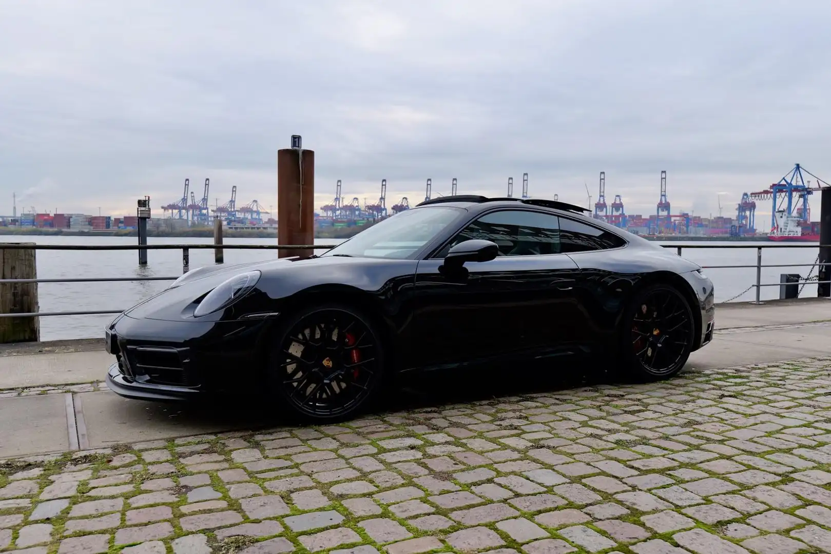 Porsche 992 Carrera 4 GTS Lift System Noir - 2