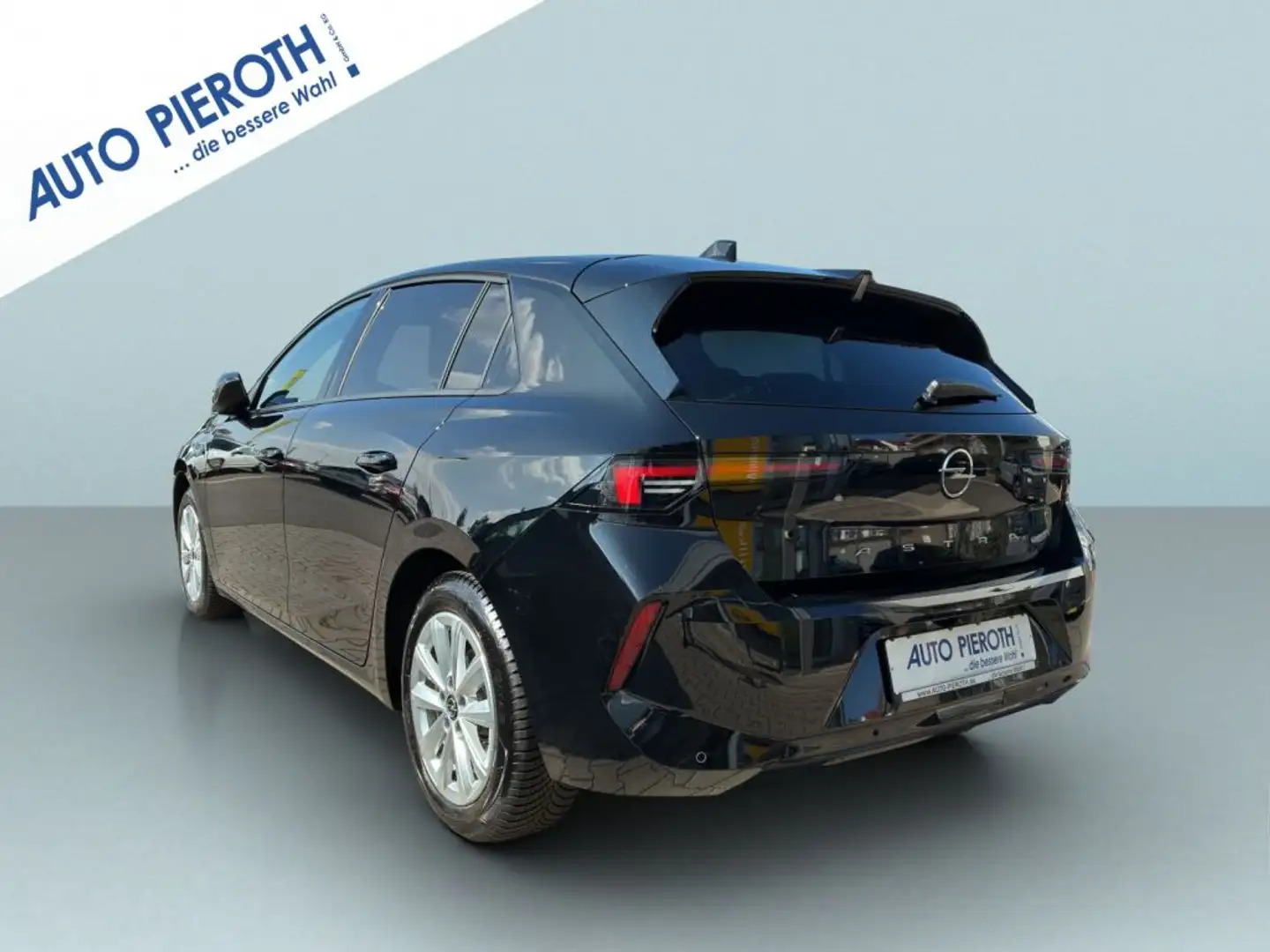 Opel Astra 1.2 Turbo Elegance Schwarz - 2