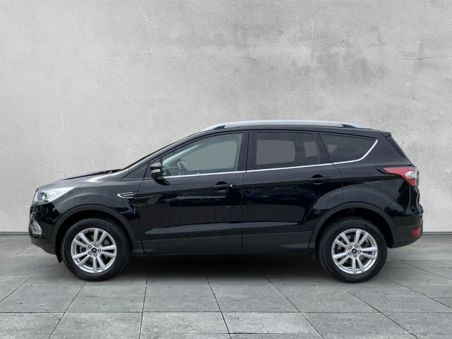 Ford Kuga COOL & CONNECT 1,5l ECOBOOST SHZ+KLIMA+PDC Zwart - 2