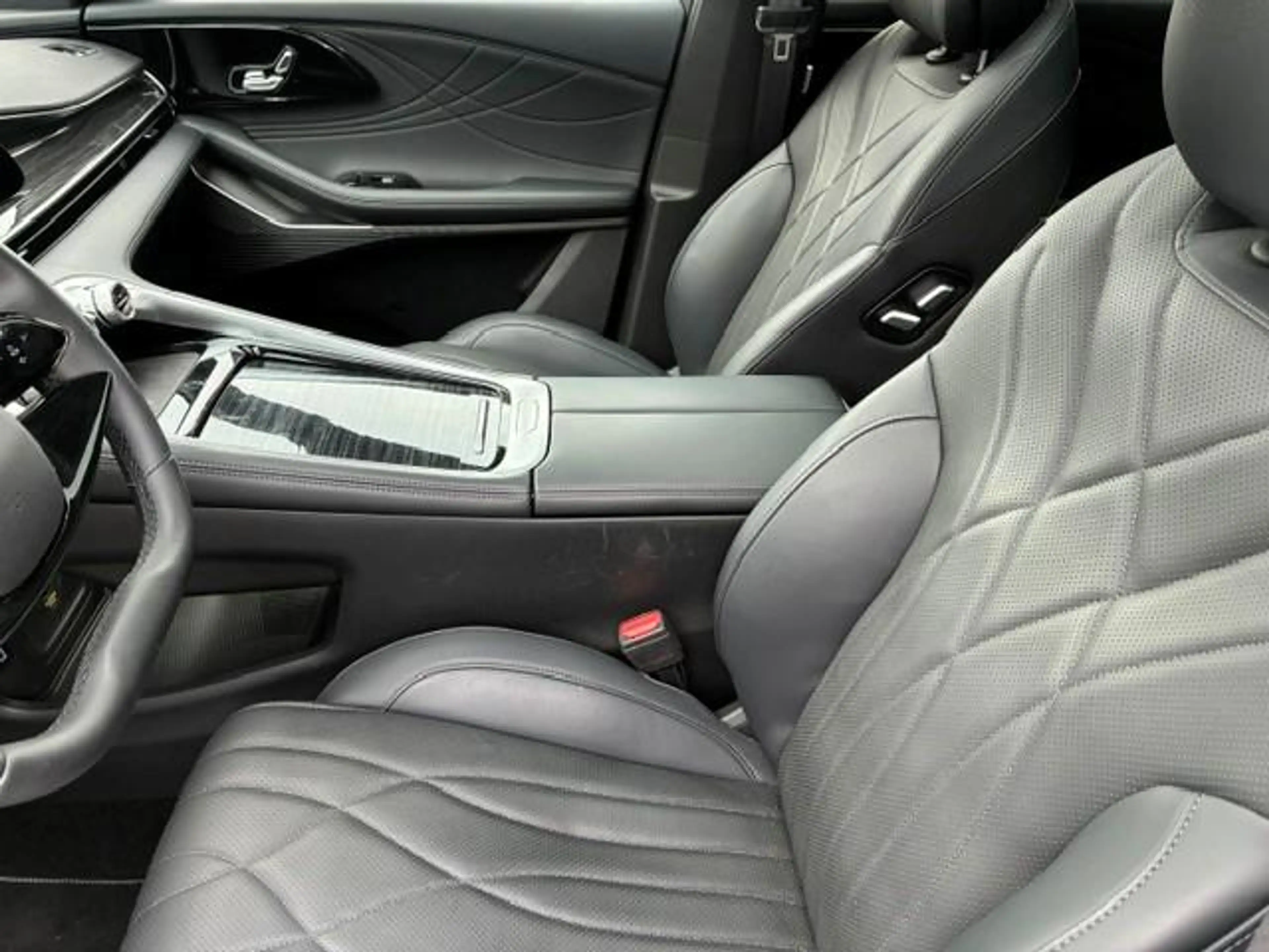 Omoda 9 Super Hybrid System 537 PK AWD | 7 jaar garantie | — photo 5