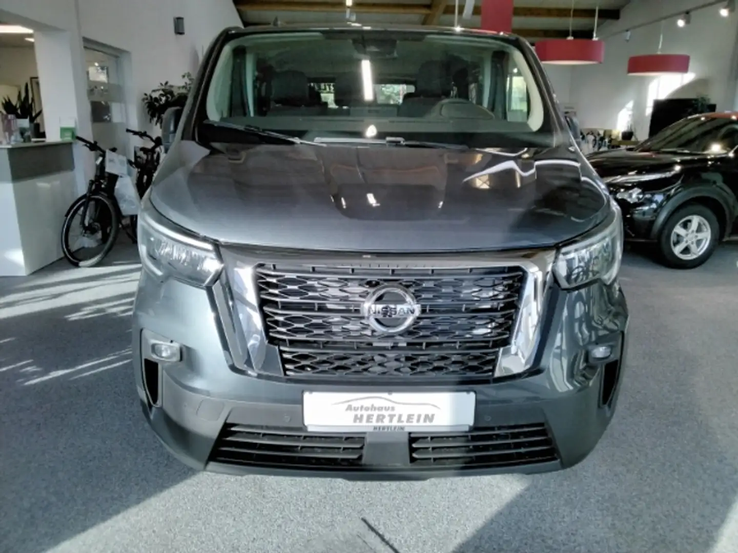 Nissan Primastar Kombi N-CONNECTA 3 DPF Kombi9 L2H1 3,0t Grau - 2