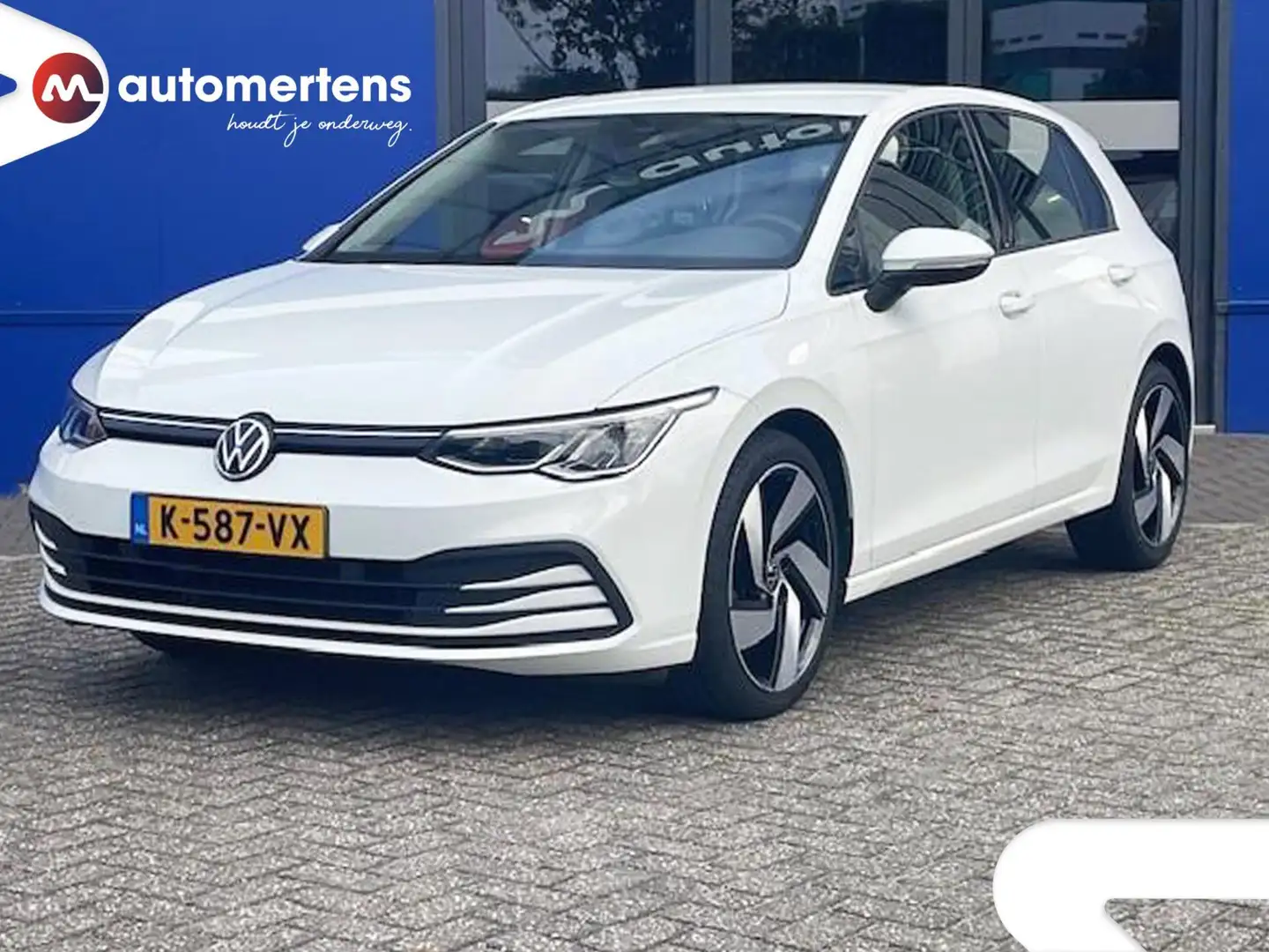 Volkswagen Golf 1.0 TSI 110PK Life | Carplay | 18" Wielen | Blanc - 1