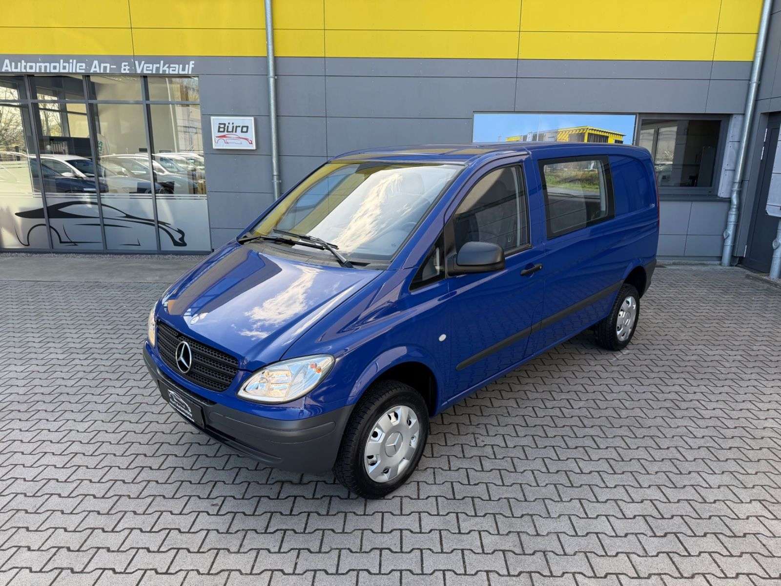 Second hand Mercedes Benz Vito 