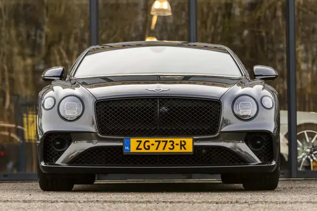 Bentley Continental GT 6.0 W12 TwinTurbo 636PK / ACC / B&O sound / 360° *