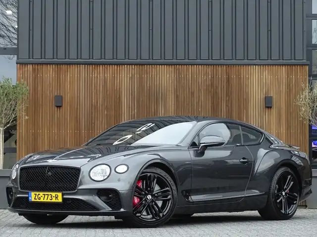 Bentley Continental GT 6.0 W12 TwinTurbo 636PK / ACC / B&O sound / 360° *