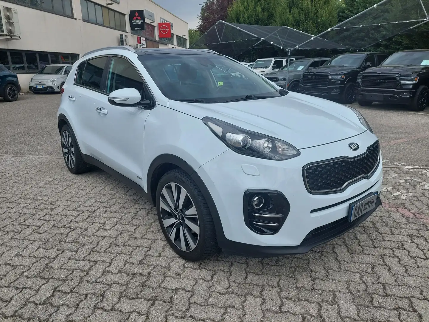 Kia Sportage Sportage 2.0 CRDI AWD Rebel White - 1