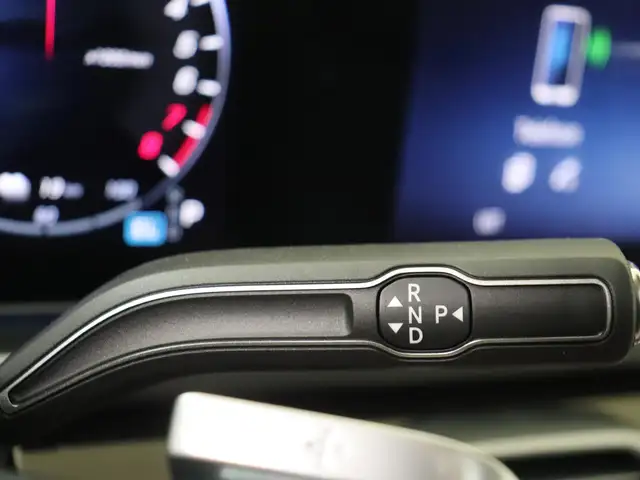 Mercedes-Benz Gle view 14
