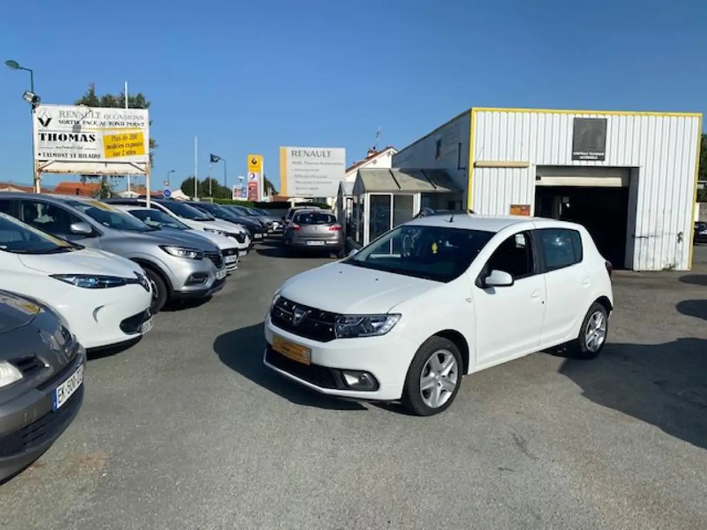 Dacia Sandero 0.9 TCe 90ch Confort Blanc - 1