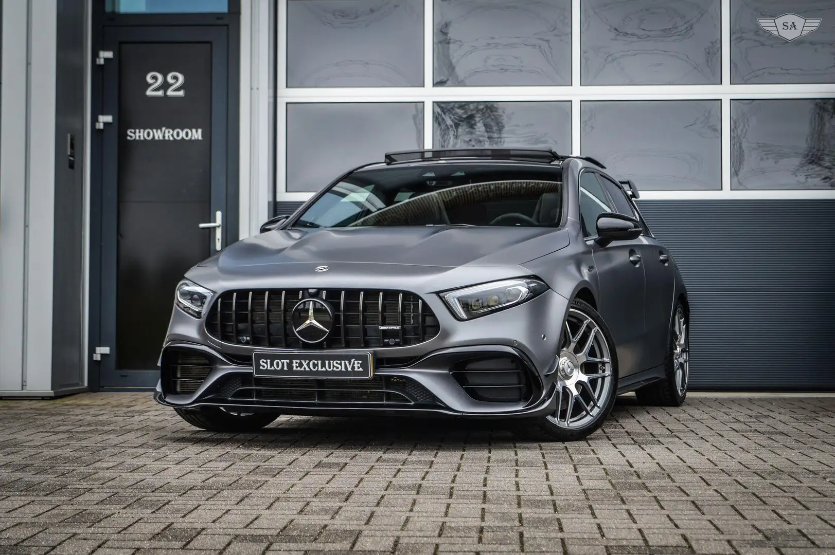 Mercedes-Benz A-klasse AMG 45S 4MATIC+ Edition1|PANO|AERO|SCHAAL Grau - 1