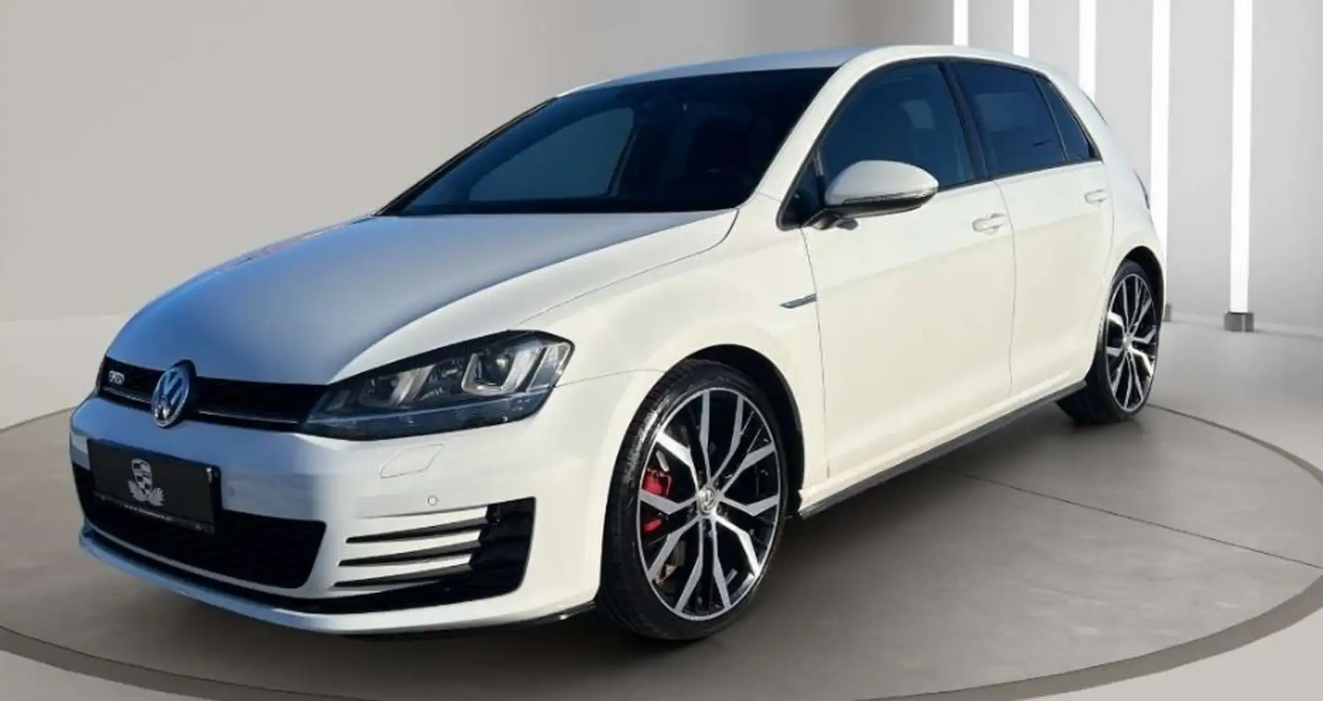 Volkswagen Golf GTD BlueMotion Technology DSG - 1