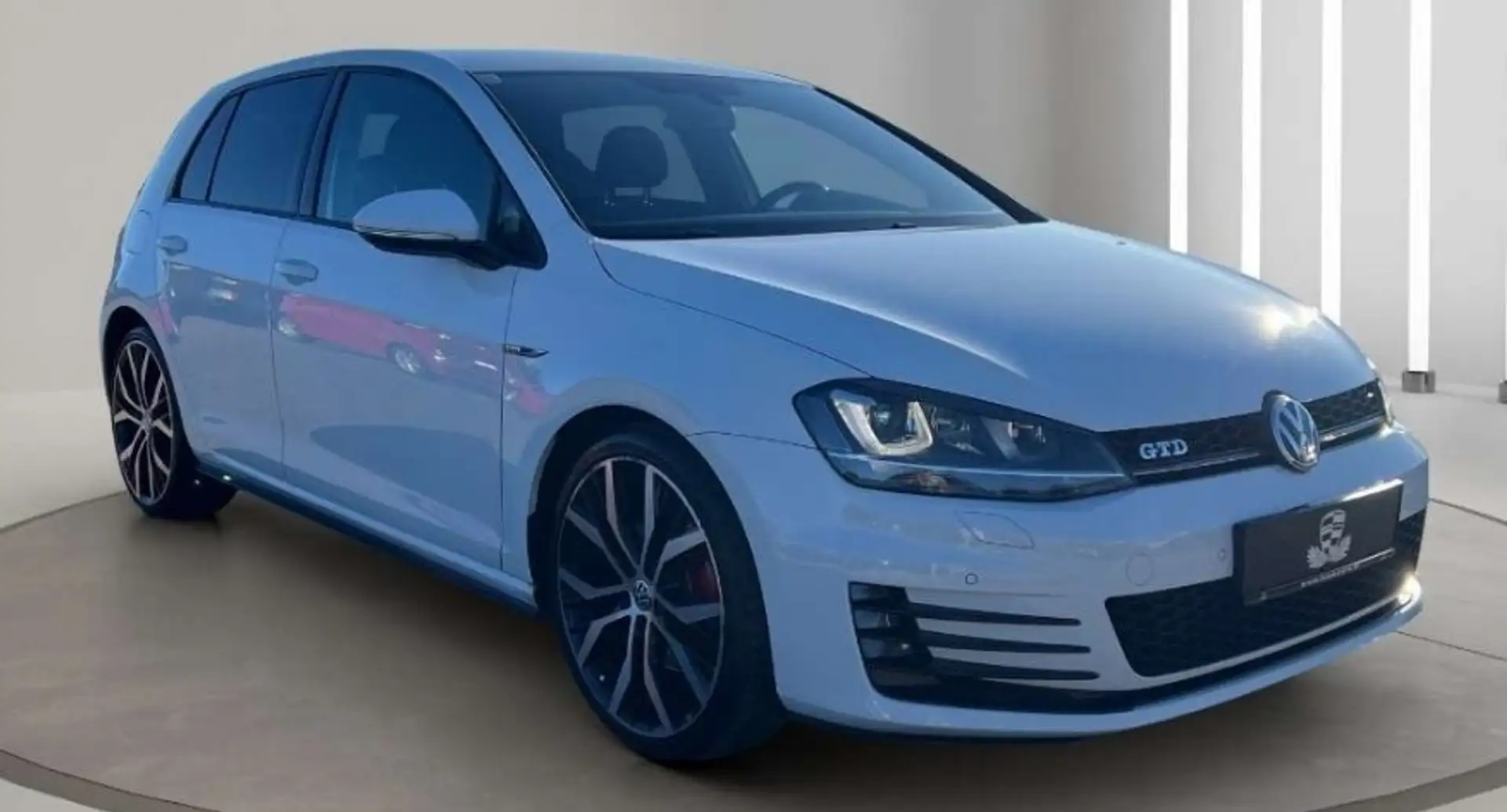Volkswagen Golf GTD BlueMotion Technology DSG - 2