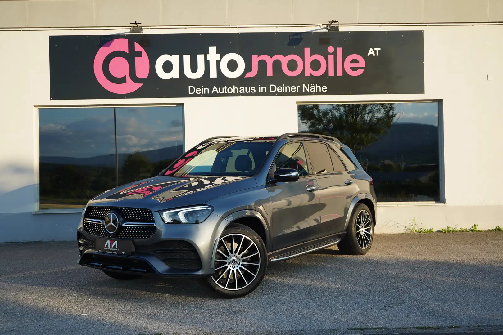 Mercedes-Benz GLE 400 GLE 400d 4Matic | AMG-Line | P-DACH | 1-Hand Grau - 1