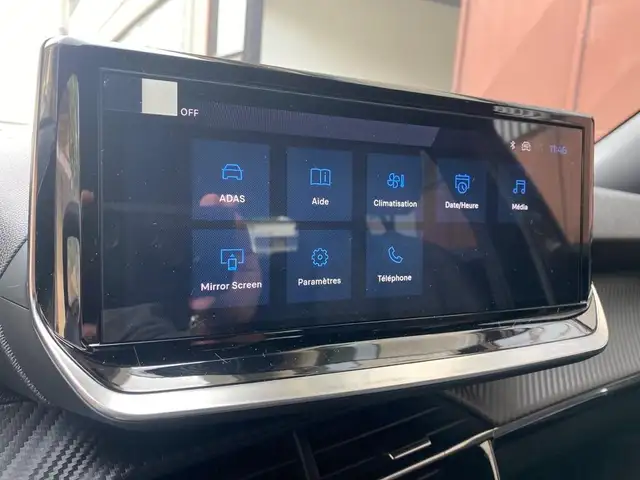 Peugeot 2008 view 10