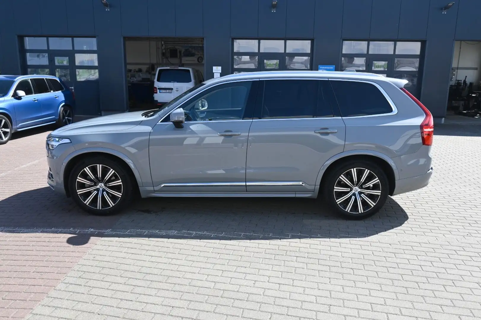 Volvo XC90 B5 D Ultimate Bright AWD*LUFT*B&W*360°*STHZ Grau - 2