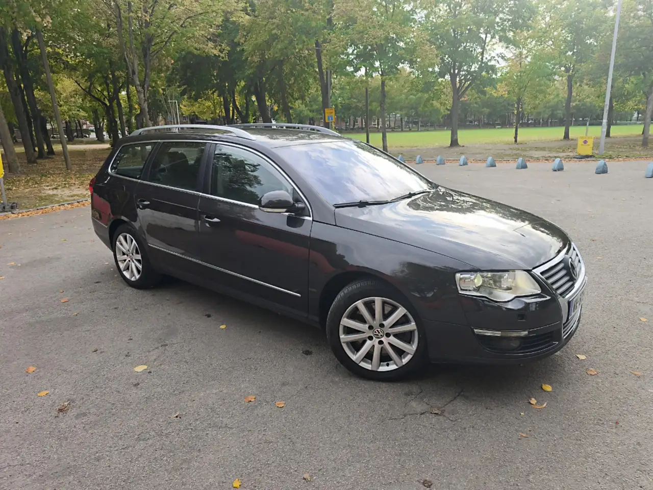 Volkswagen Passat Variant SW 3.2 V6 FSI 250 Carat DSG