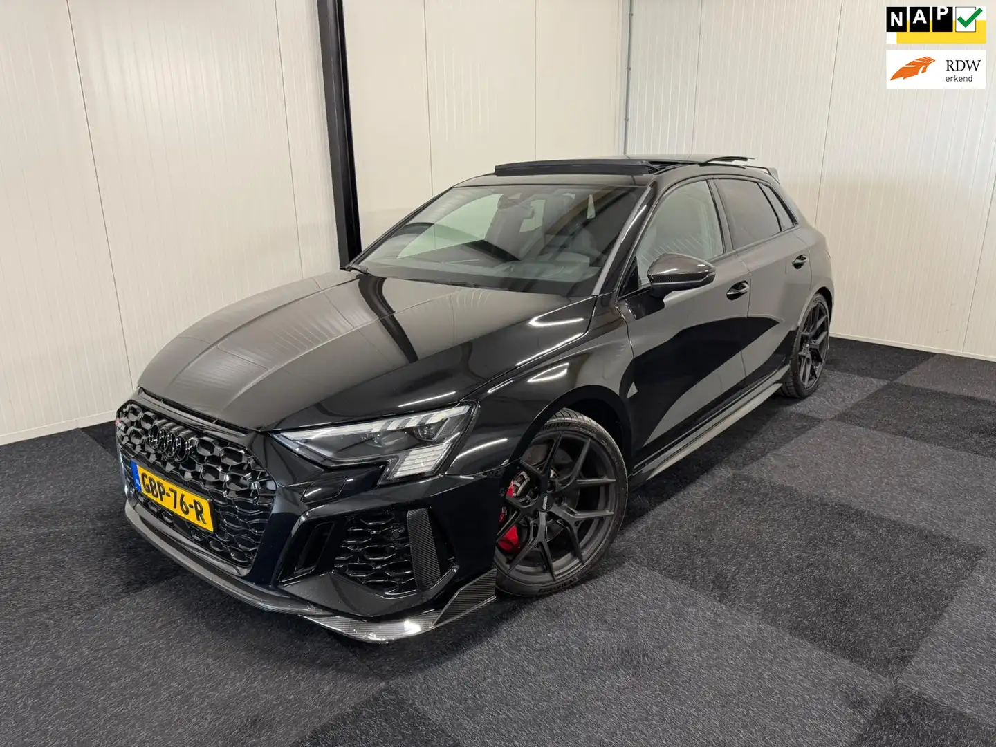 Audi RS3 2.5 TFSI Quattro UNIEK FULLCARBON/VOSSEN/PANO/HUD/ Schwarz - 1