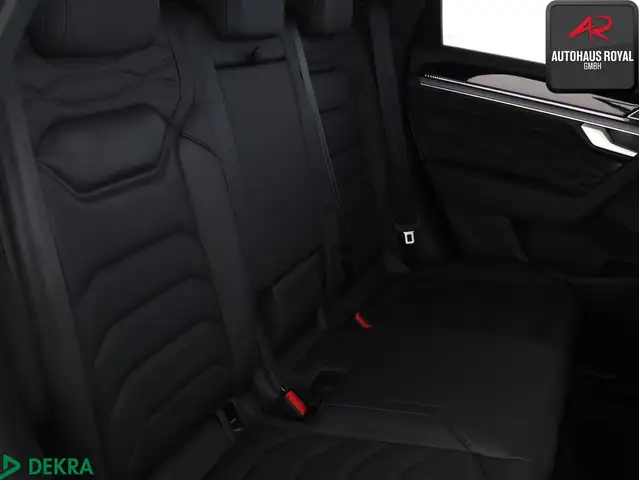 Volkswagen Touareg view 12
