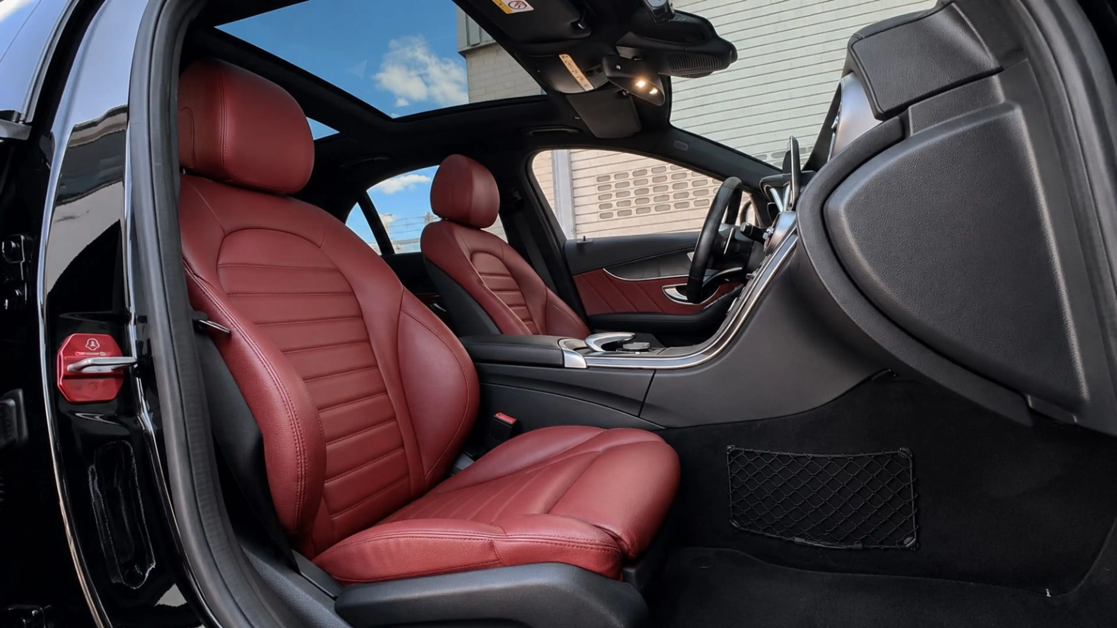 Mercedes-Benz C 43 AMG /EXCLUSIV/PANO/BURMESTER/DISTRNC PLUS — photo 13