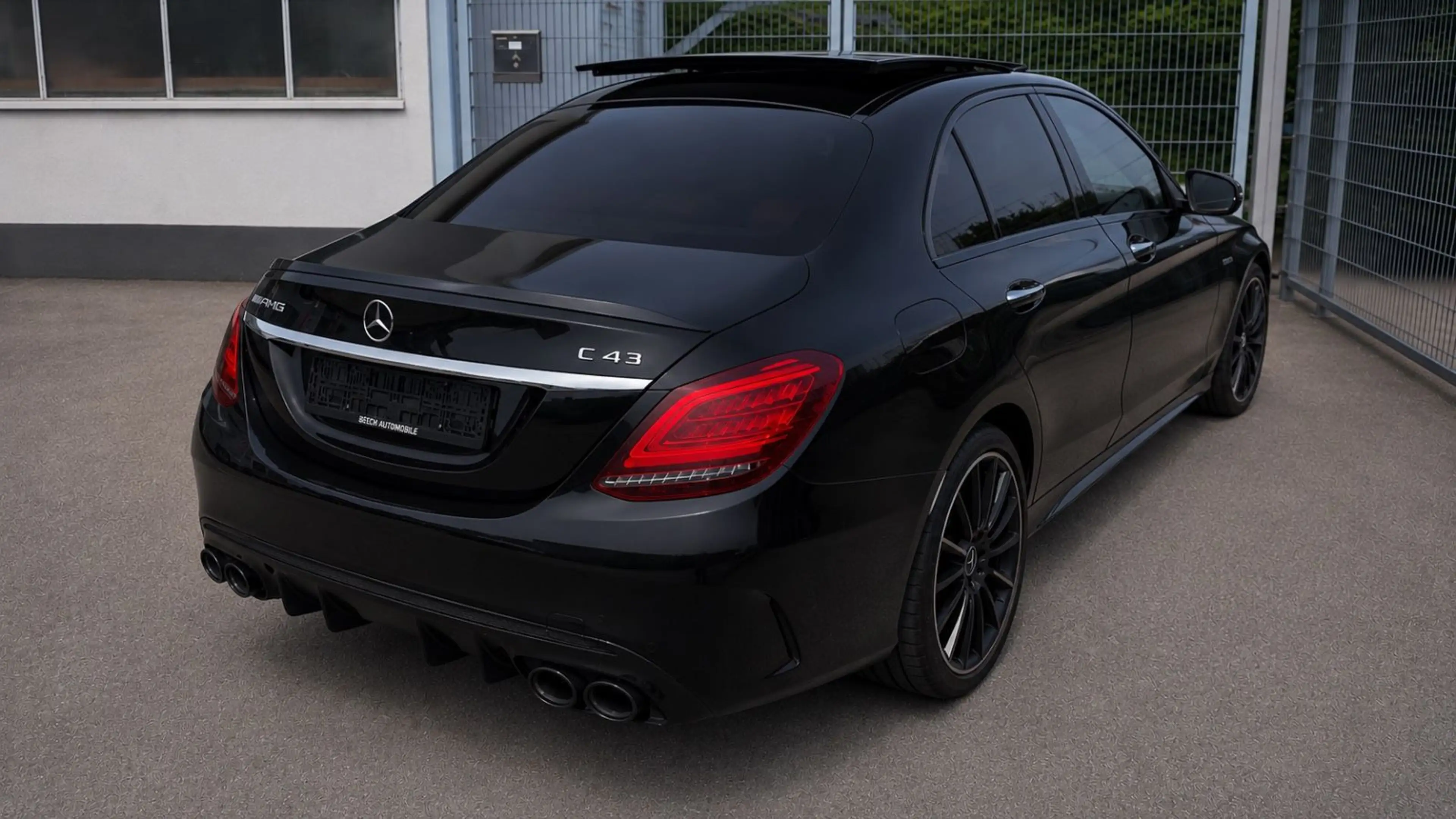 Mercedes-Benz C 43 AMG /EXCLUSIV/PANO/BURMESTER/DISTRNC PLUS — photo 7