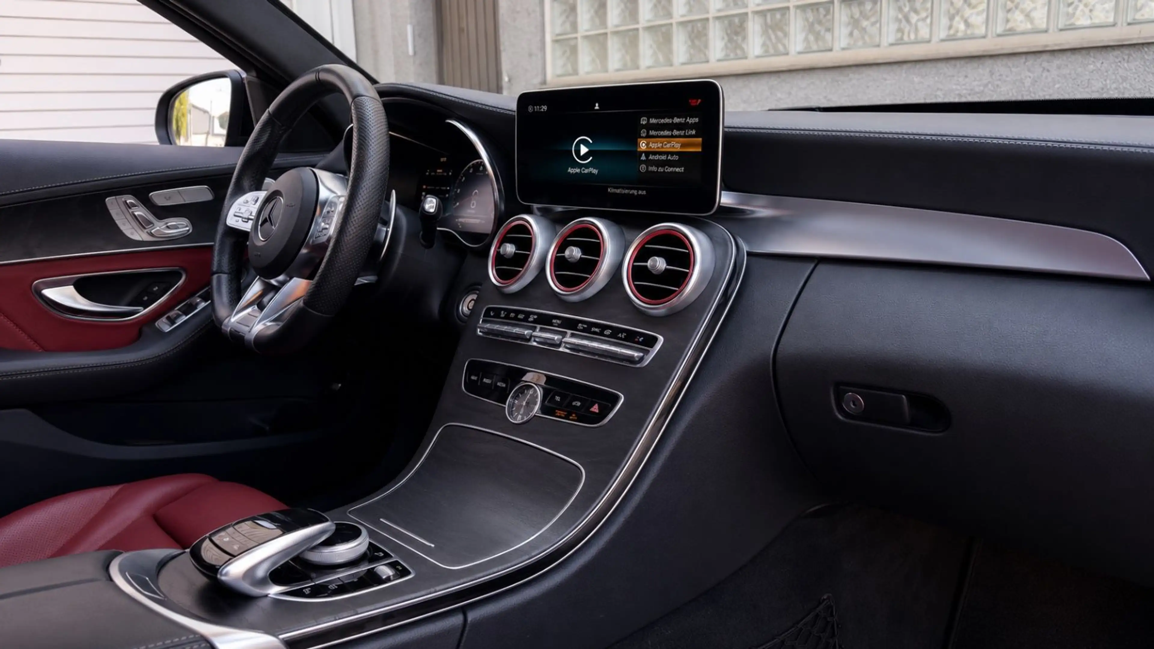 Mercedes-Benz C 43 AMG /EXCLUSIV/PANO/BURMESTER/DISTRNC PLUS — photo 15