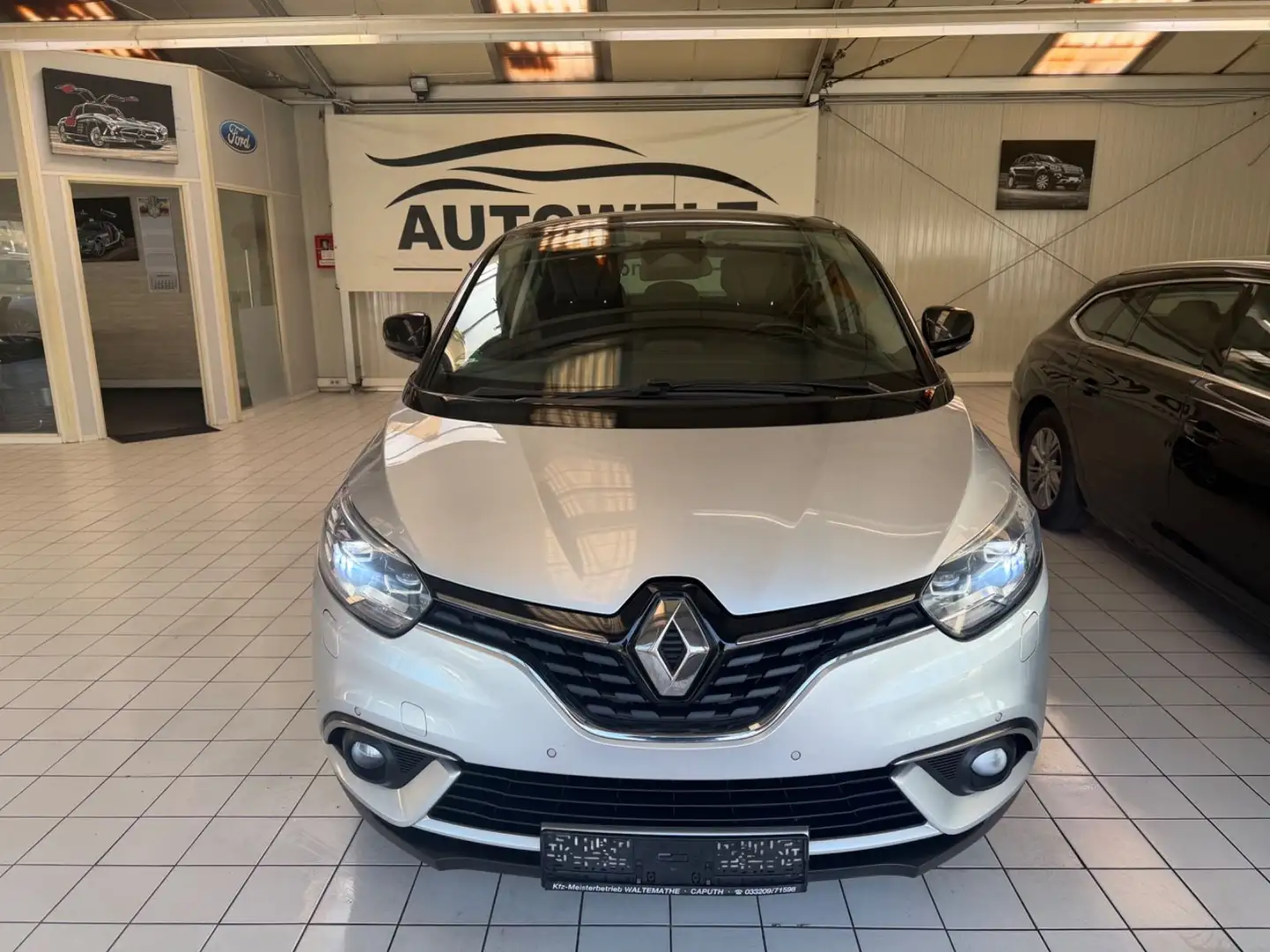 Renault Scenic IV BOSE Edition*TÜVneu*Headup*Navi*NightV Grau - 2