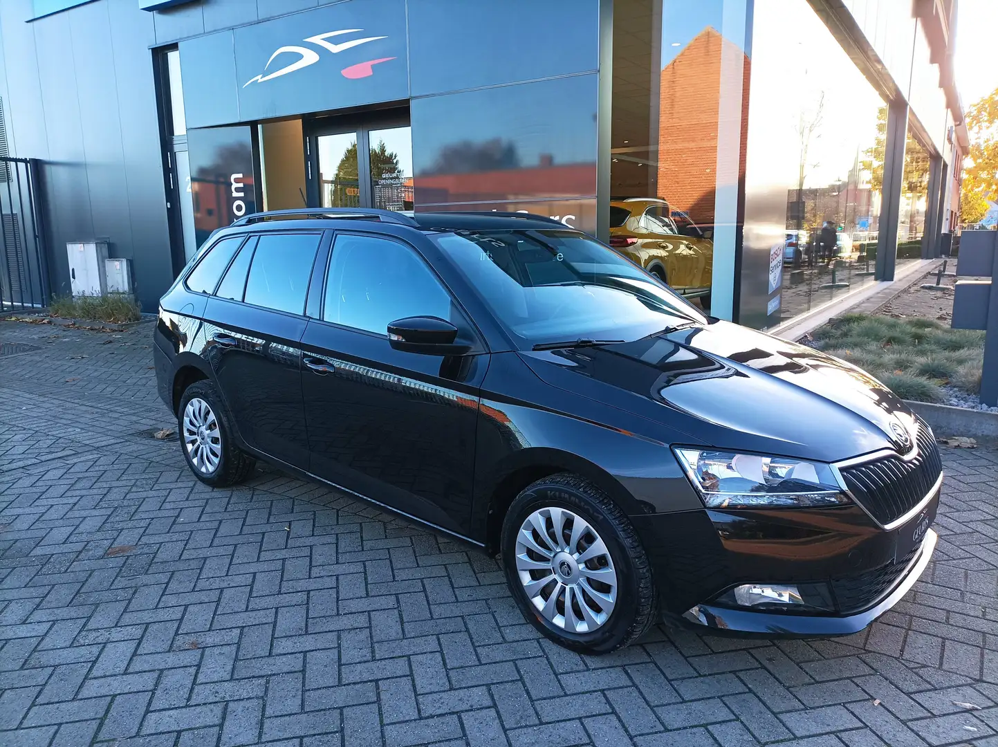 Skoda Fabia Fabia Combi 1.0 TSI Best of Zwart - 2