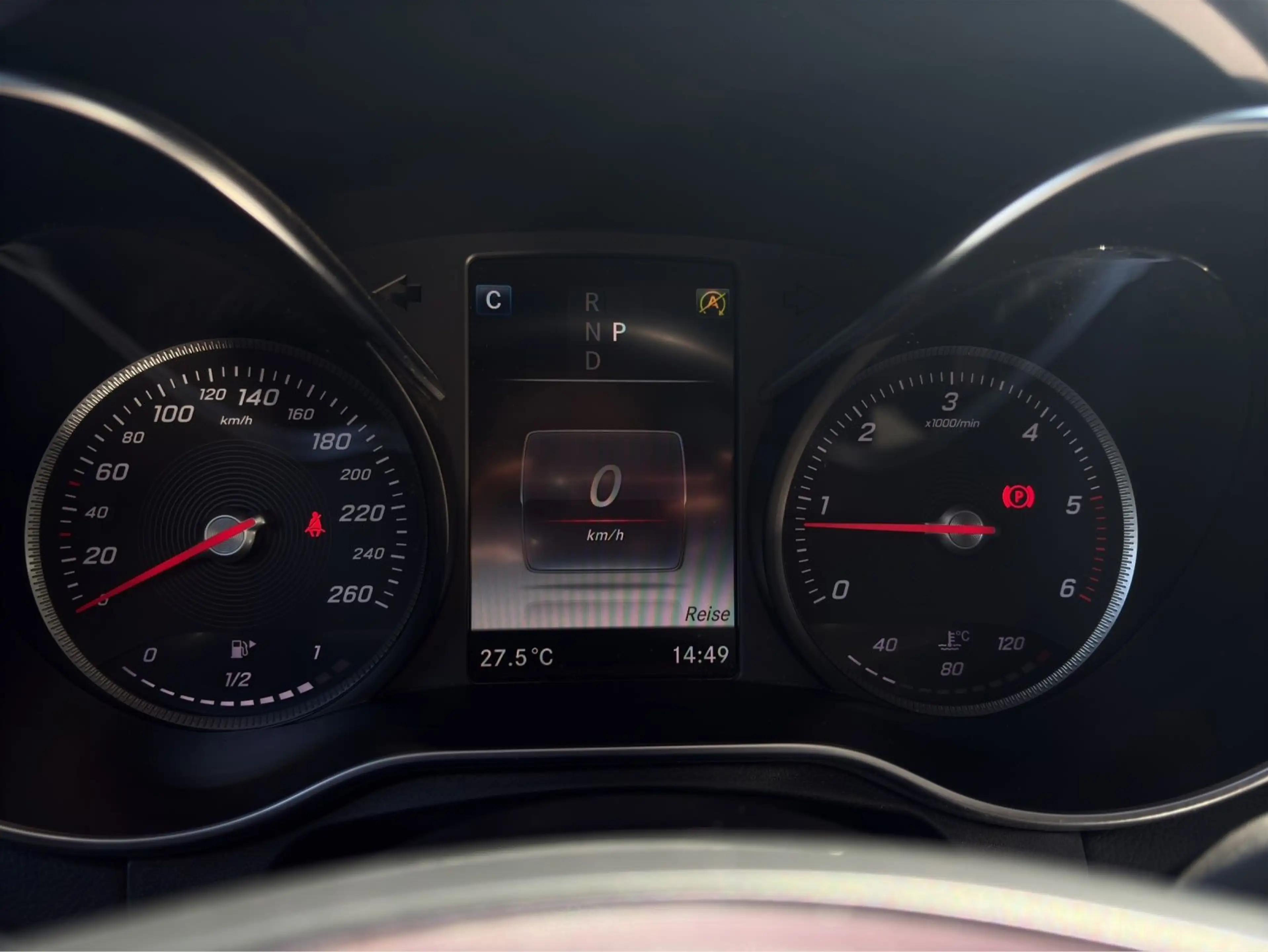 Mercedes-Benz GLC 220 d 4 Matic EXCLUSIVE AHK PANO LED — photo 10