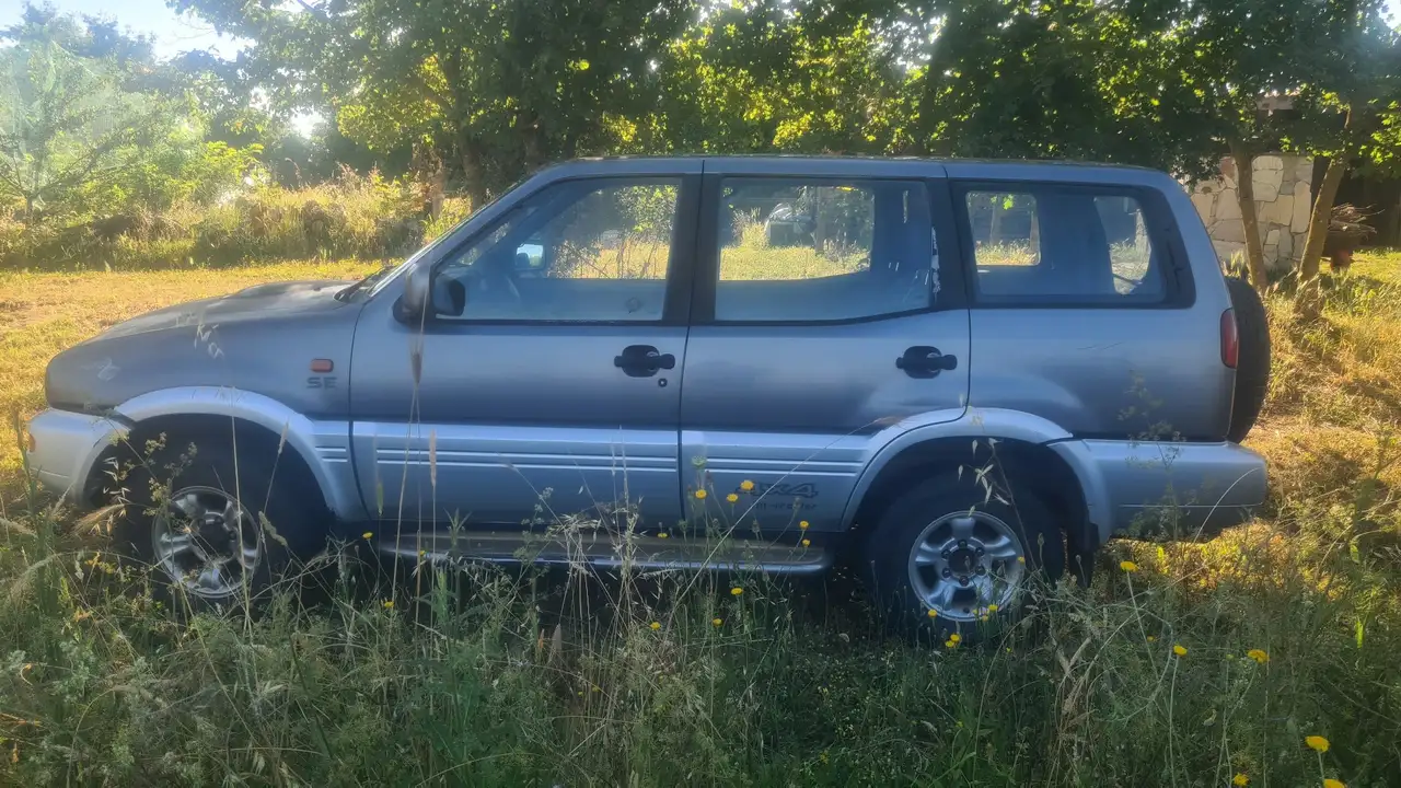 Nissan Terrano 5p 2.7 td Safari, foto 6